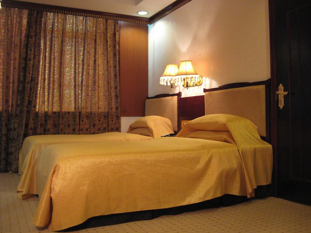 W.Y. Lera Hotel Canton Esterno foto