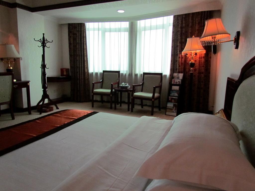 W.Y. Lera Hotel Canton Esterno foto