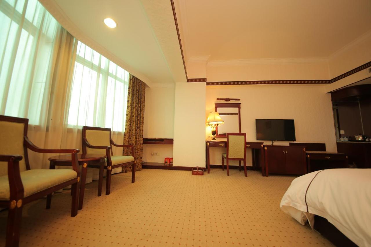 W.Y. Lera Hotel Canton Esterno foto