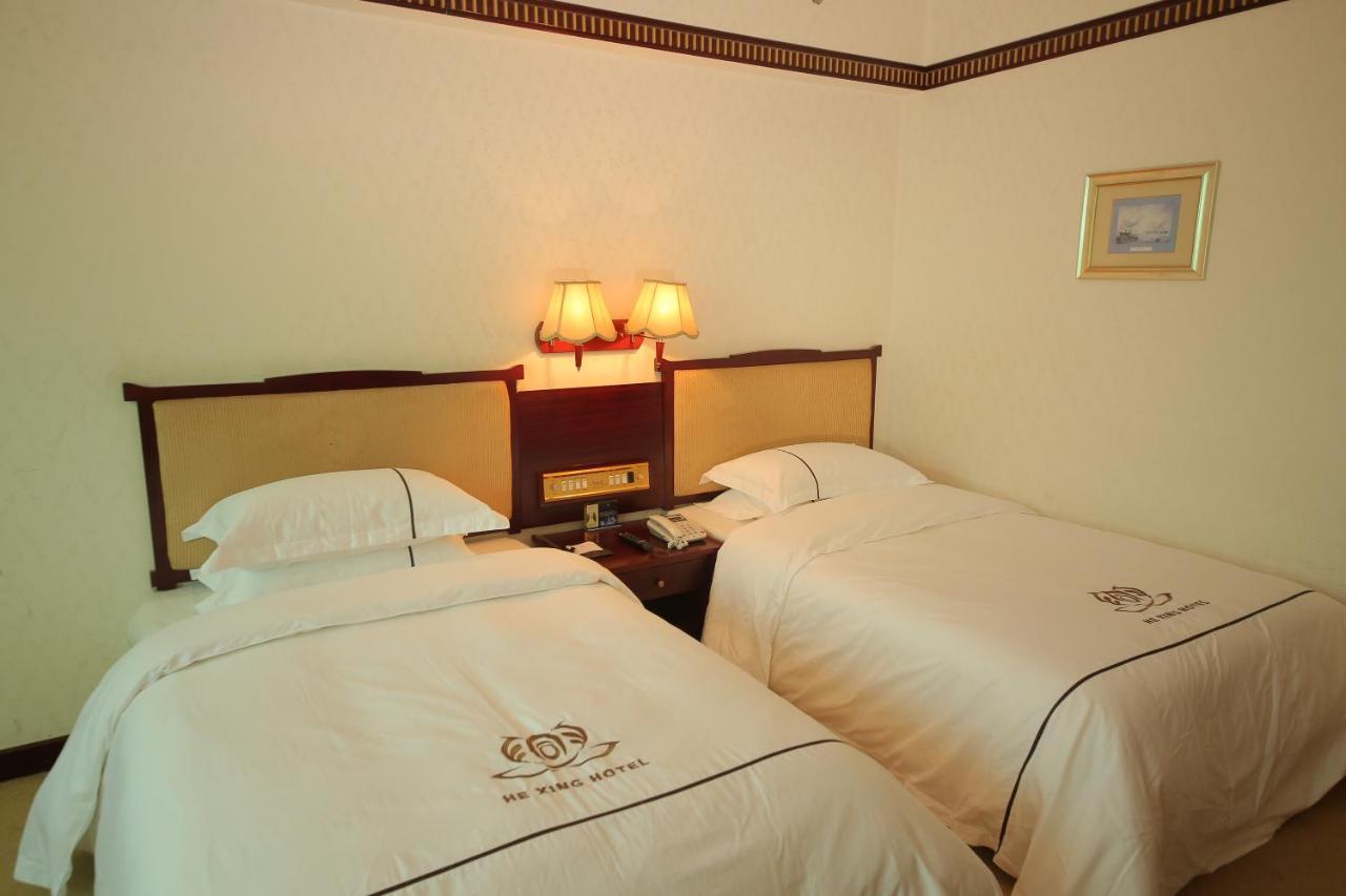 W.Y. Lera Hotel Canton Esterno foto