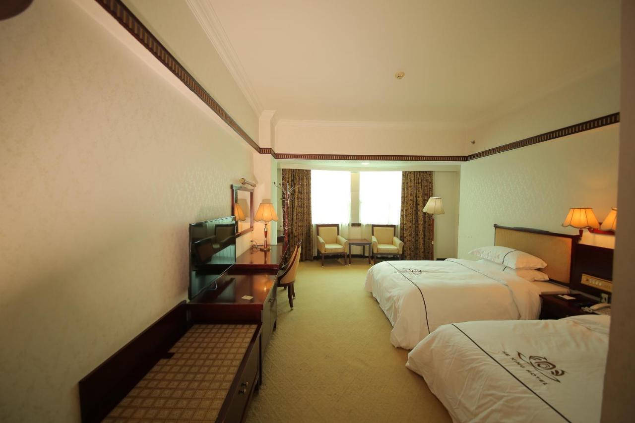 W.Y. Lera Hotel Canton Esterno foto