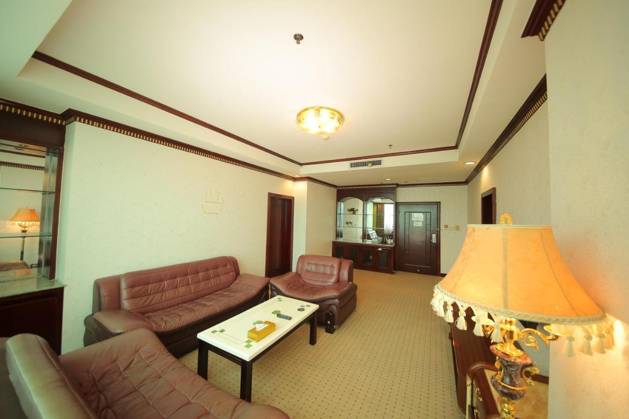W.Y. Lera Hotel Canton Esterno foto