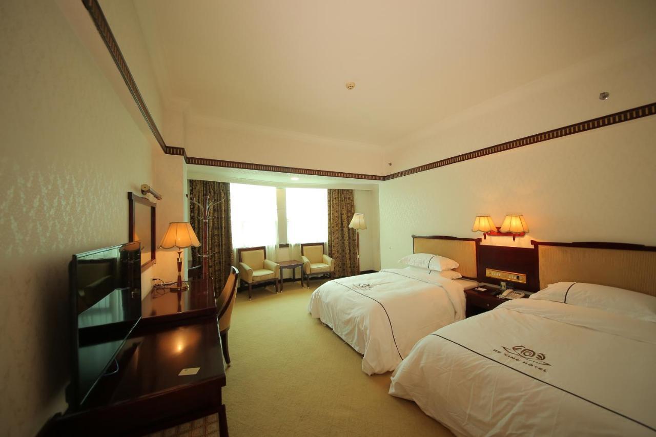 W.Y. Lera Hotel Canton Esterno foto