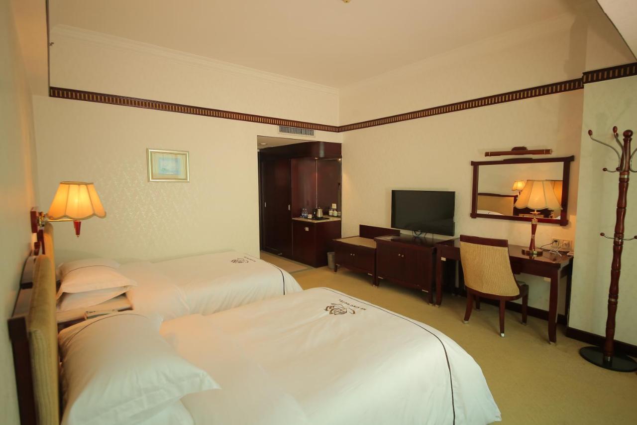 W.Y. Lera Hotel Canton Esterno foto