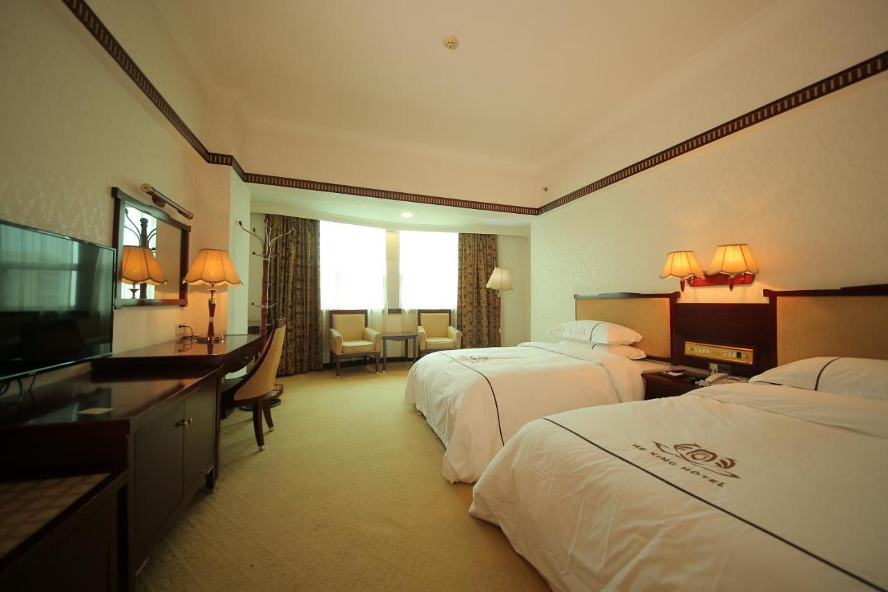 W.Y. Lera Hotel Canton Esterno foto
